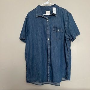 NEW AMERICAN EAGLE Denim Casual Button Down